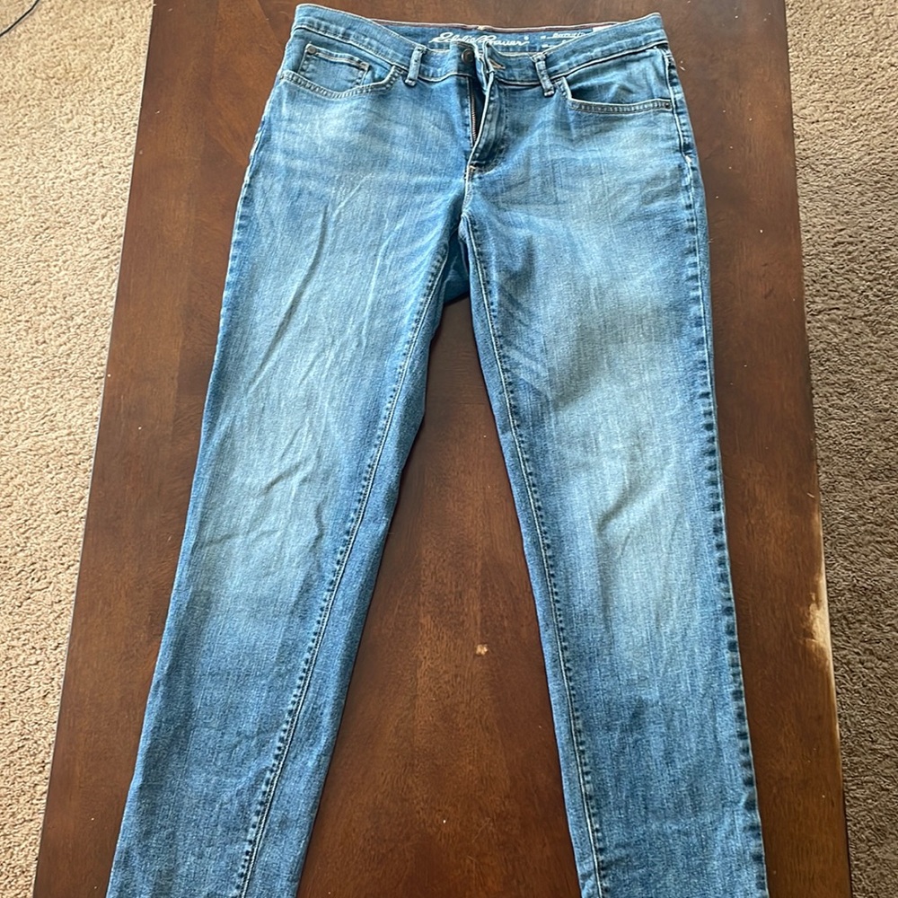 Eddie Bauer size - 6  style - boyfriend slim leg lightly worn